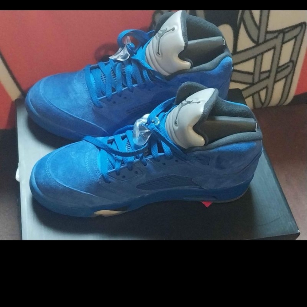 Jordan 5 Retro DEADSTOCK /NEVER WORN - Game Royal/Black - Size 11